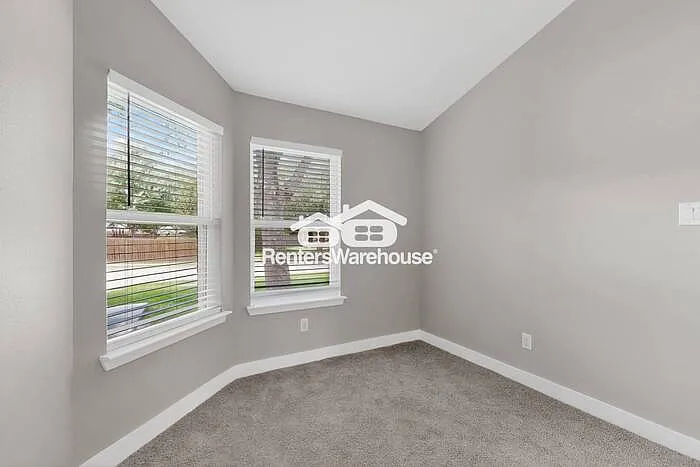 7714 Bordeaux Ln — Photo 30