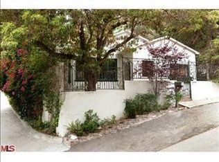 1955 Weepah Way, Los Angeles, CA 90046