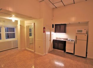 2013 Chancellor St, Philadelphia, PA 19103