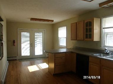 4th image of 10 Woodland Way