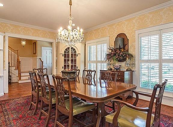 5th image of 3402 Northwood Cir