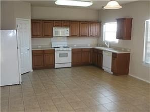 2nd image of 113 Firwood S