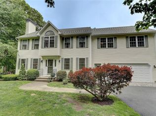 18 Joyce Glen St, Warwick, RI 02886