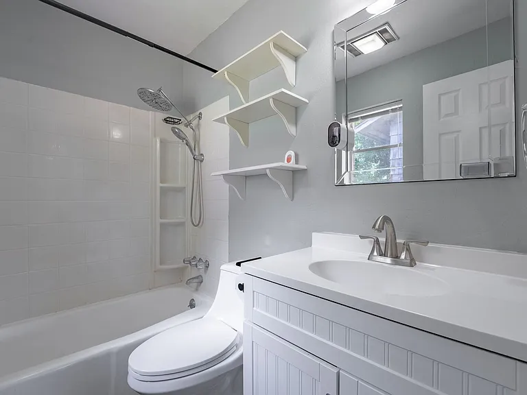 501 Calhoun Dr — Photo 12