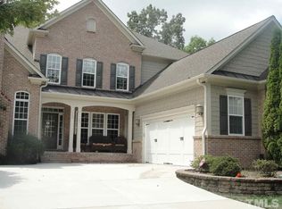 925 Ravendale Pl, Cary, NC 27513