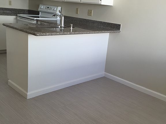 5th image of 1288 E Fremont Trl