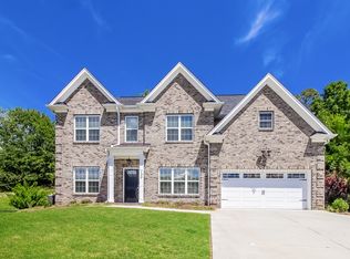 750 Clemmons Crossing Ct, Clemmons, NC 27012