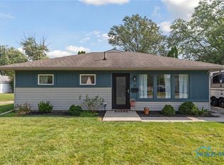 1018 Hugo St, Maumee, OH 43537