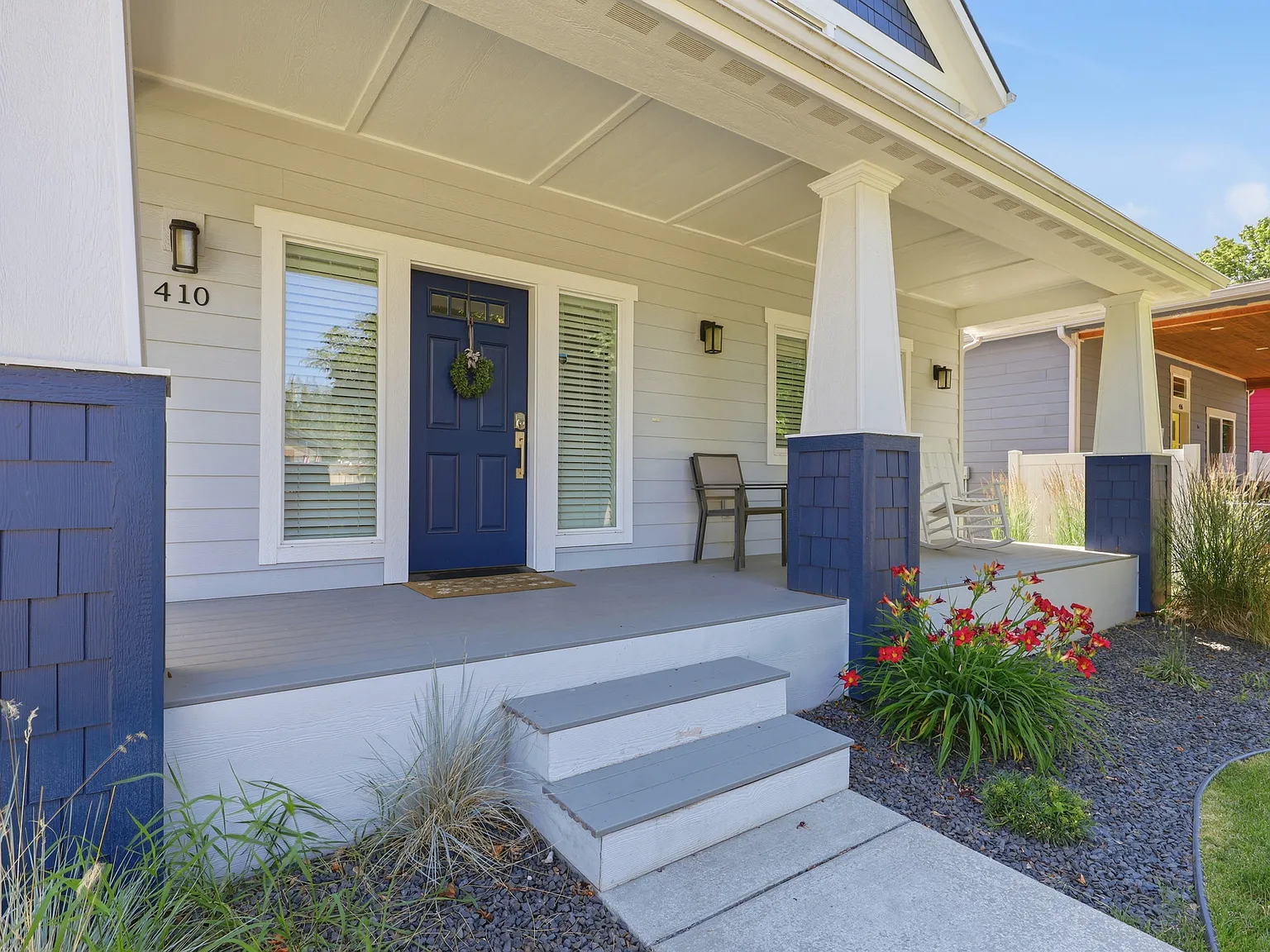 4 bed, 2.5 bath, 2419 sqft, $3,500 — Photo 2
