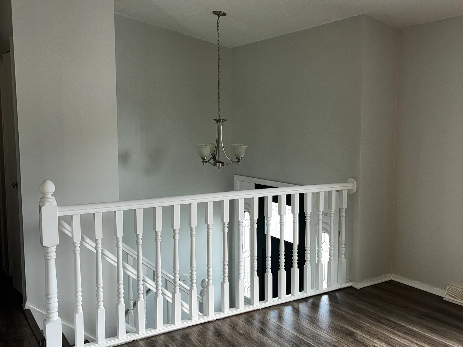 4 bed, 1909 sqft, $2,550 — Photo 3