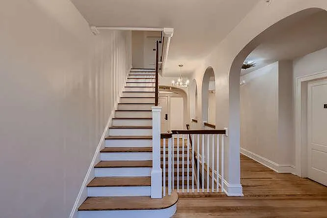 Studio, 400 sqft, $1,200 — Photo 4
