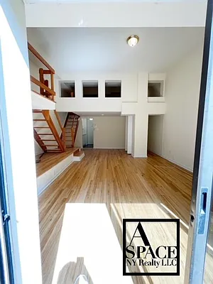 Rented by A Space Realty NY LLC | media 4