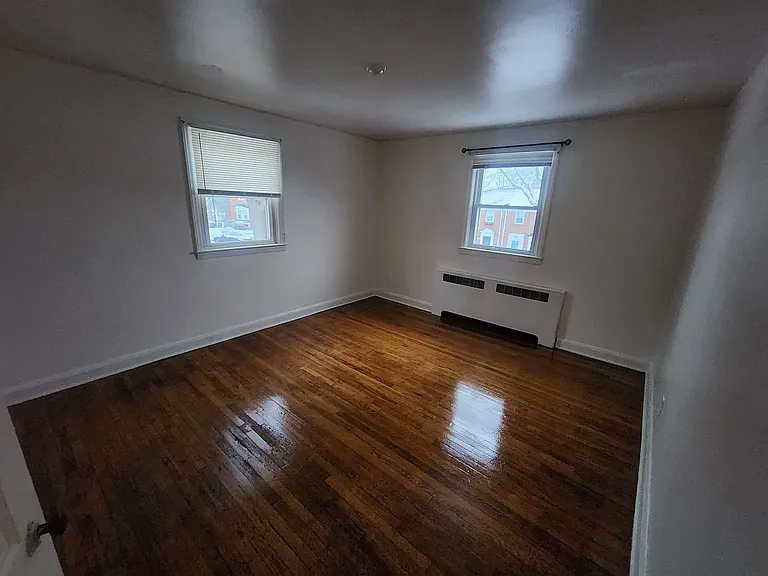 6104 Maylane Dr — Photo 5