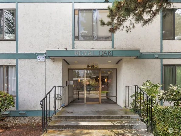 12300 28th Avenue NE #107, Seattle, WA 98125