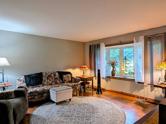 5th image of 775-1 Eagle Creek Rd