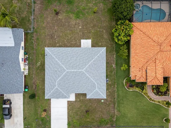 1818 SW Bellevue Avenue, Port St Lucie, FL 34953