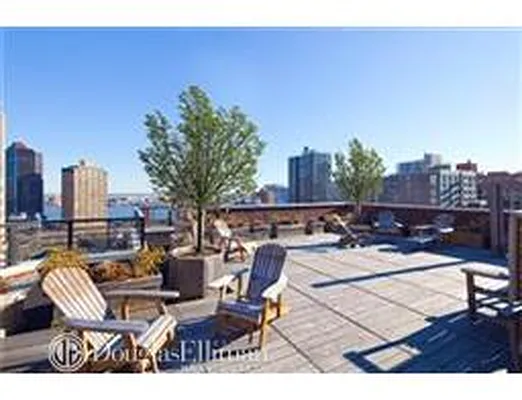 Sold by Douglas Elliman | media 10