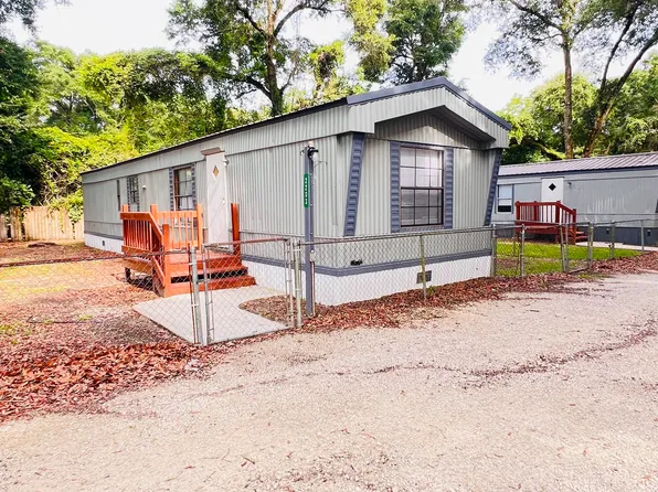 2203 Dora St #1, Pensacola, FL 32514