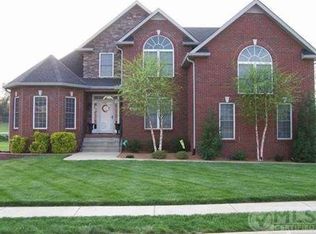1008 Cedarmont Dr, Adams, TN 37010