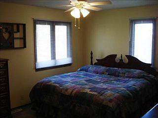 5th image of 14730 Jefferson Cir