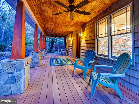 2nd image of 1134 Freeland Rd