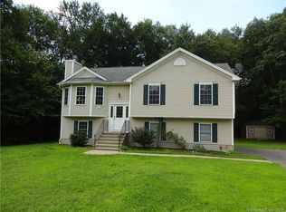 430 Jones Rd, Naugatuck, CT 06770