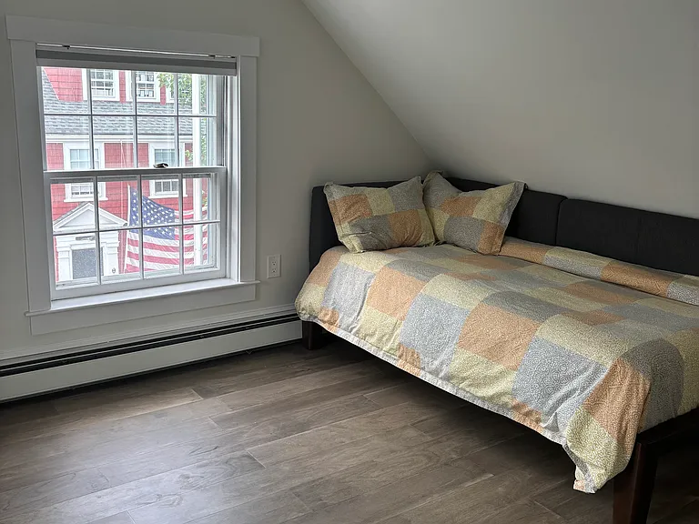 38 Central St #2 — Photo 9
