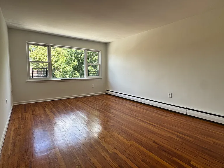 1651 Haight Ave #2 — Photo 9