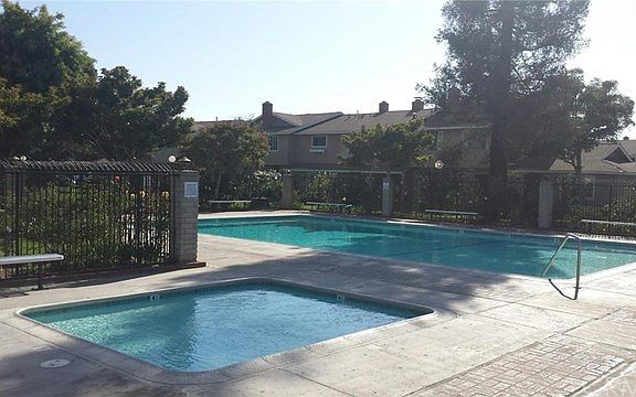 Pool, Jacuzzi with clubhouse just a short walk from your front door...