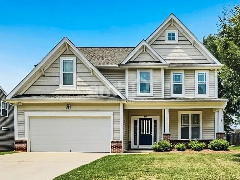 317 Collinsworth Dr — Photo 1