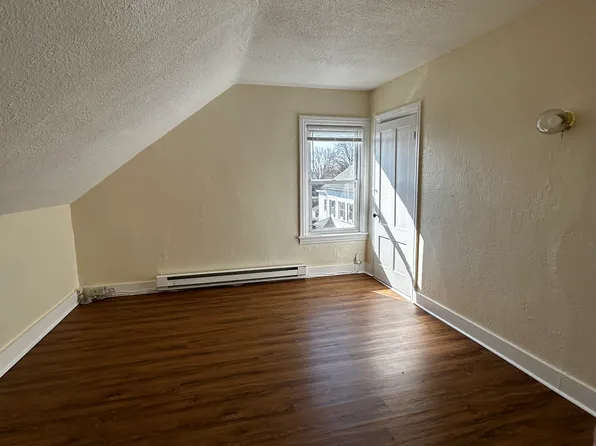 106 Spring St #108, Pawtucket, RI 02860