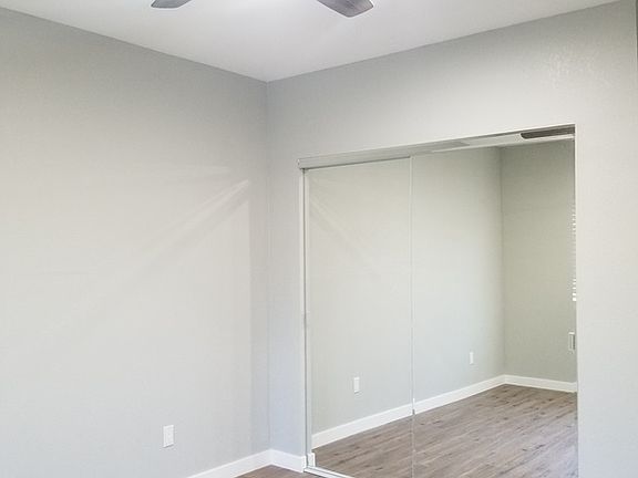 4th image of 5053 63rd St
