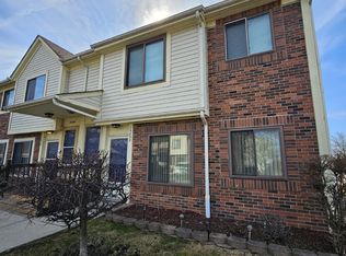 15898 Orchard Ln, Roseville, MI 48066