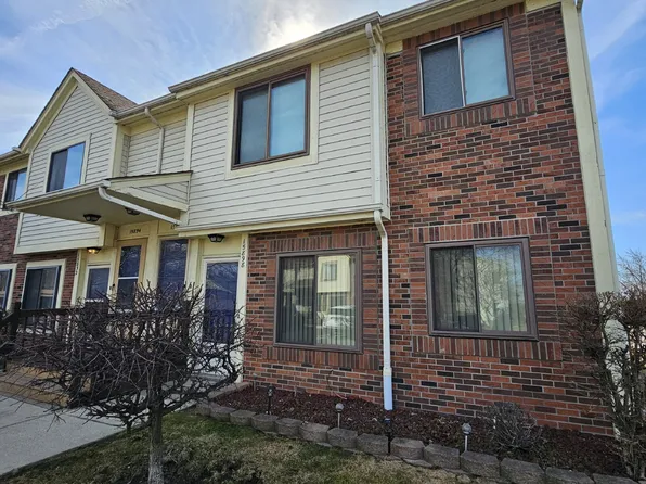 15898 Orchard Ln, Roseville, MI 48066