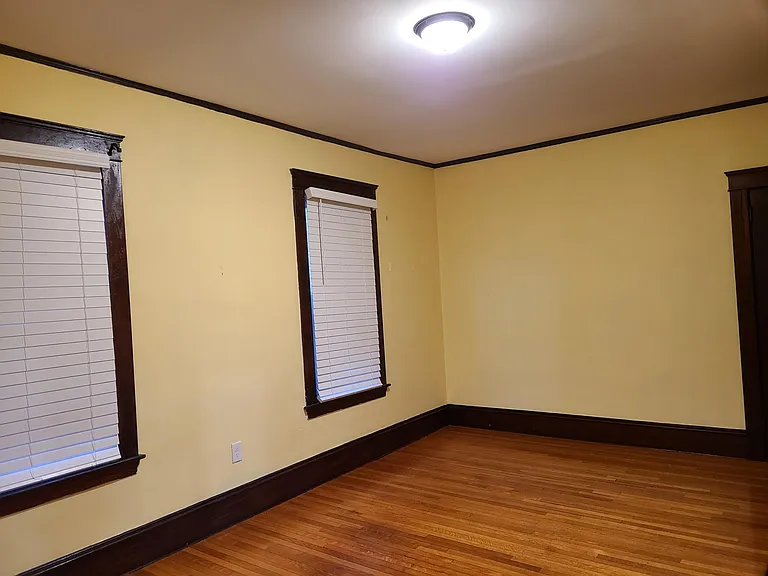 466 Locust St #2 — Photo 9