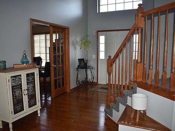 2nd image of 26608 Rose Dr