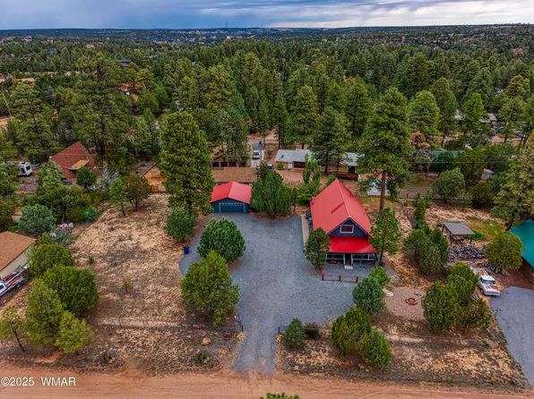 1912 Little Doe Trl, Overgaard, AZ 85933