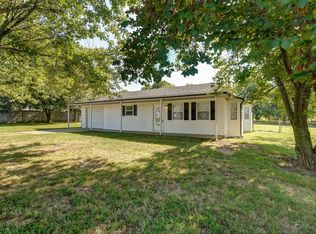 1474 Spring Dr, Bolivar, MO 65613