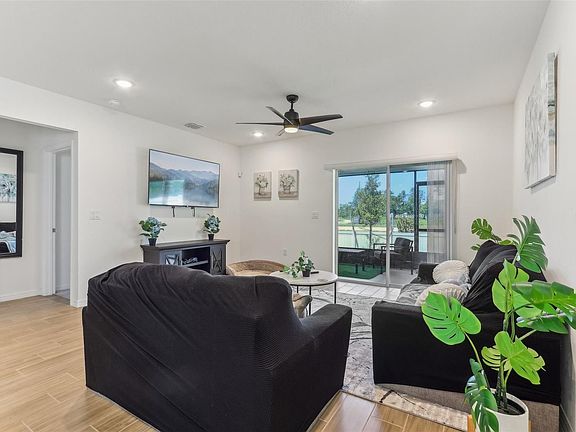 5th image of 4122 Sagefield Dr