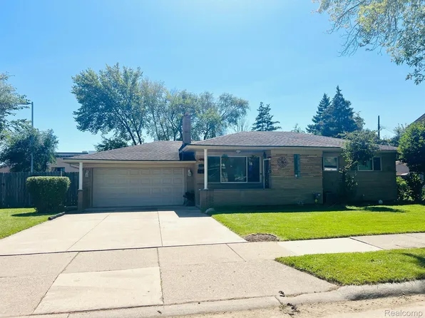 8460 Virginia Park, Center Line, MI 48015