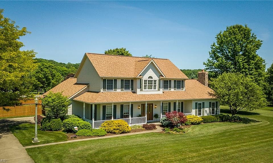 1st image of 3403 Elm Dr NW