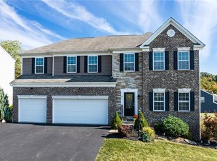 45 Trotter Ln, Clinton, PA 15026