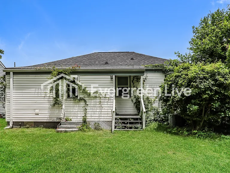 1802 Hampton Ave — Photo 15