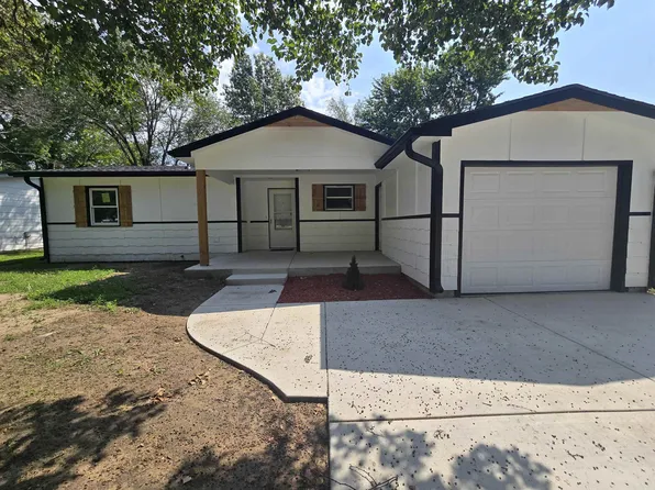 228 N Jane St, Haysville, KS 67060