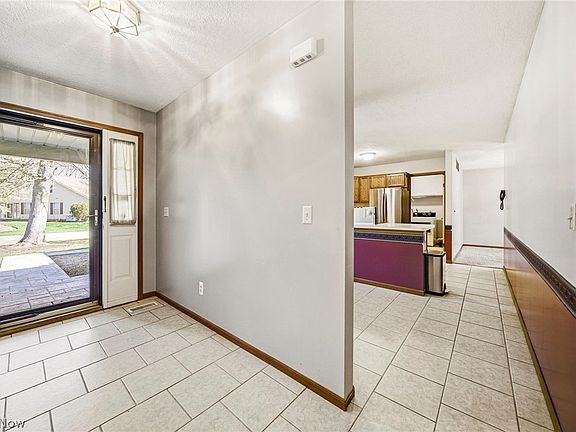 3rd image of 6183 Worthington Ln #12B