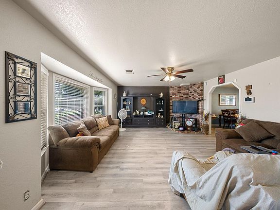 5th image of 2779 Story Ave