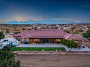 12325 Stuveling St, Oak Hills, CA 92344