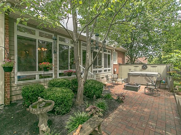 4th image of 3114 Bishop St