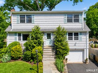 6 Willowbrook Drive, Westport, CT 06880