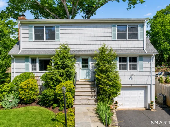 6 Willowbrook Drive, Westport, CT 06880